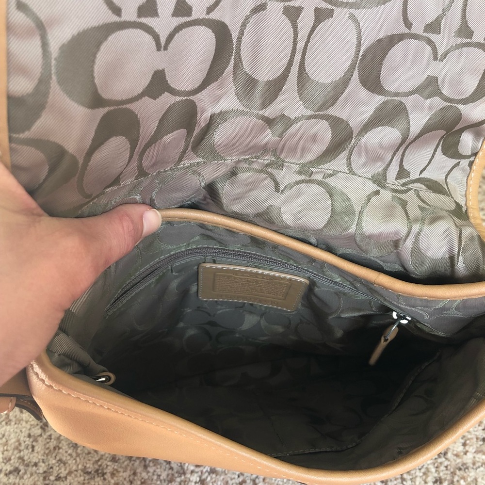 Coach handbag - Picture 6 of 6